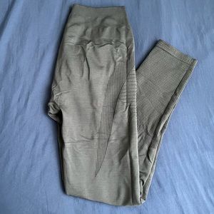 Alphalete ozone leggings